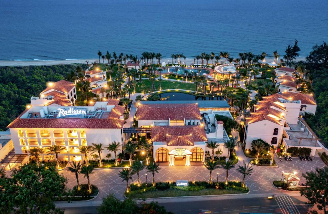 Radisson Resort Фантхьет Экстерьер фото