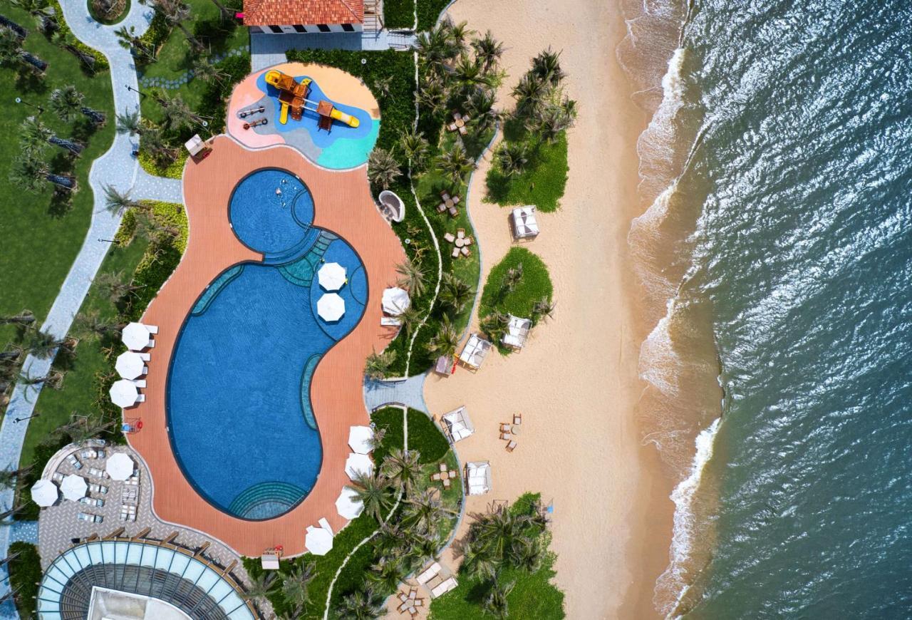 Radisson Resort Фантхьет Экстерьер фото